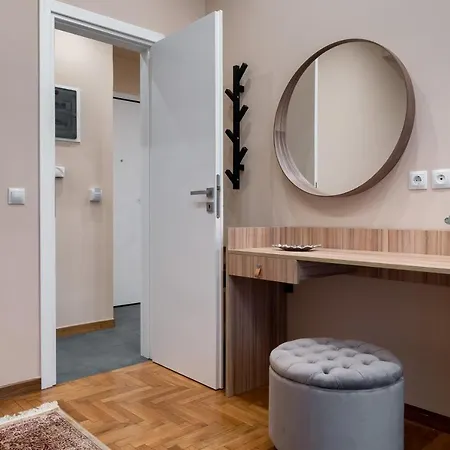 Absolute V Apartment